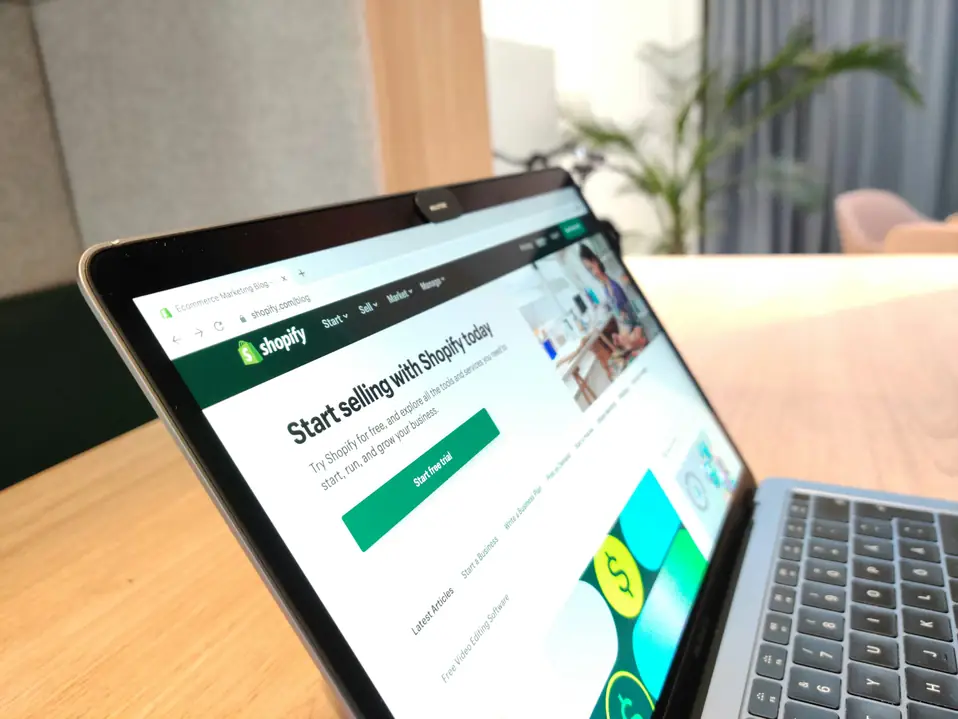 Shopify storefront architecture for growing businesses